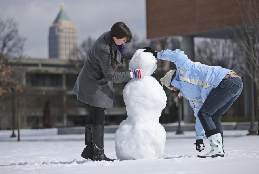 How to build a snow man