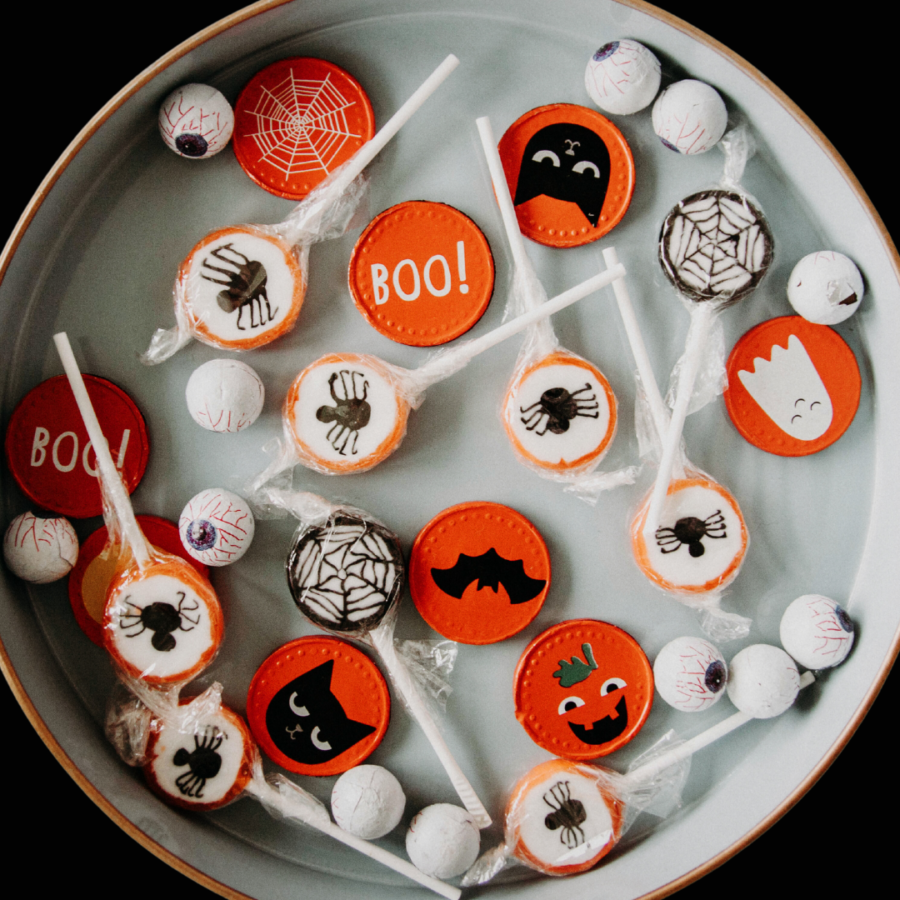 Halloween candies in a bowl.