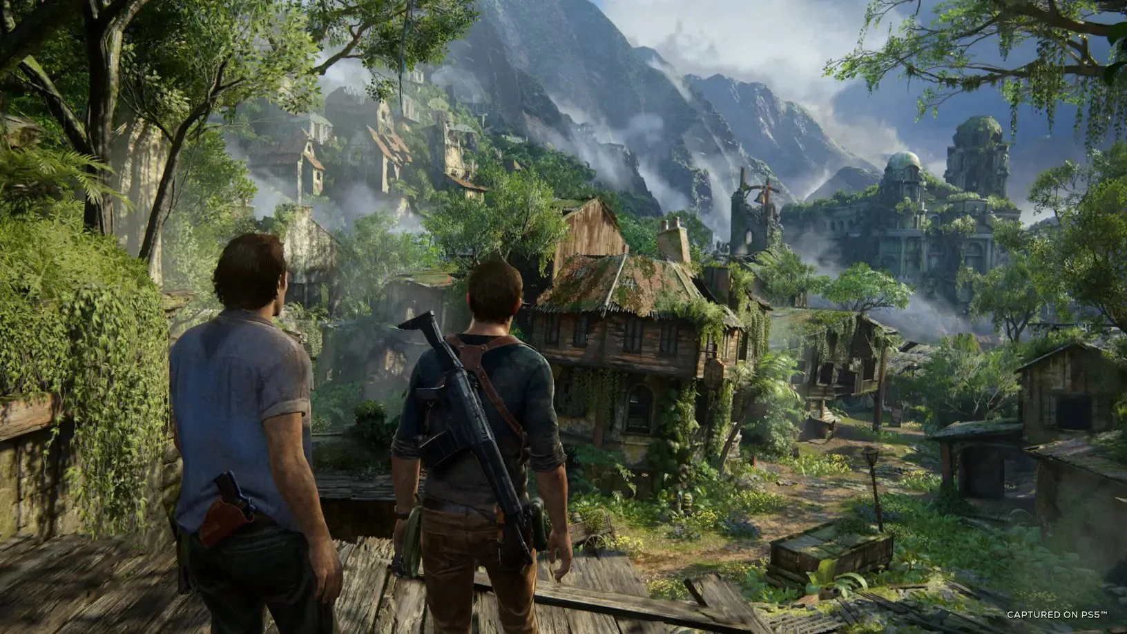 Samuel Drake (left) and Nathan Drake (right) come across an abandoned pirate town in Uncharted 4: A Thiefs End.